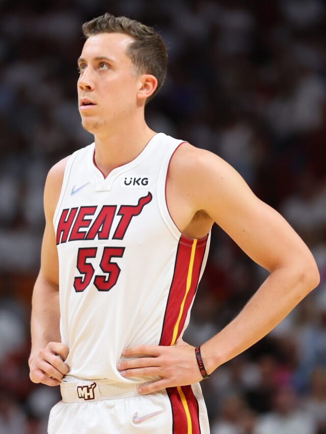 Duncan Robinson 6